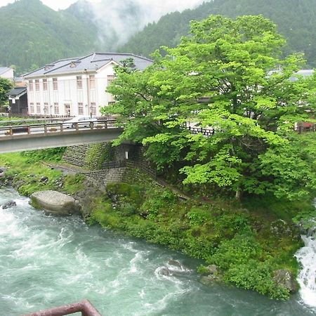 Miharaya Ryokan Гуджо Екстериор снимка