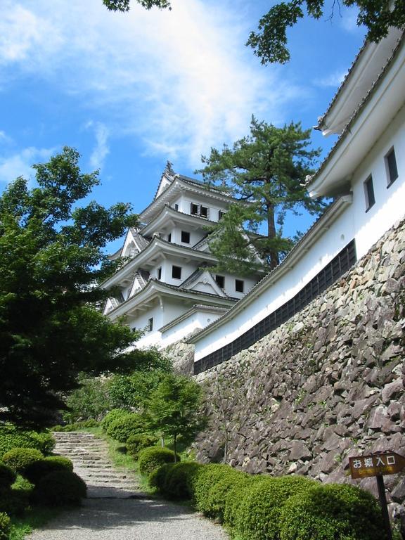 Miharaya Ryokan Гуджо Екстериор снимка